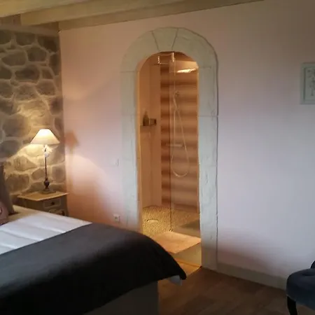 La Maison Sur Les Nuages